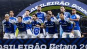 Jogadores do Cruzeiro antes da partida contra o Botafogo, pela penúltima rodada do Brasileirão (foto: Gustavo Aleixo/Cruzeiro)