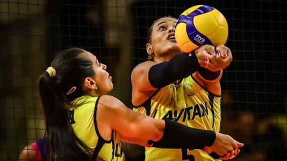 Adenizia (foto: Divulgação/FIVB)