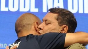 Jardim e Pedro (foto: Alexandre Guzanshe / EM DA PRESS)