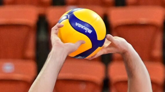 Bola de vôlei profissional (foto: João Pires/Fotojump)