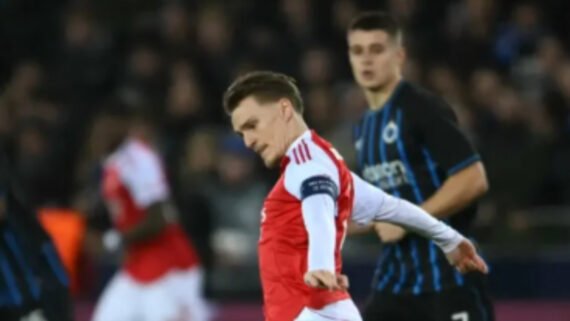 Arsenal segue 100% na Champions, após vencer o Club Brugge (foto: Nicolas Tupat/AFP)