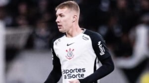 Charles jogador do Corinthians durante partida - Crédito: 