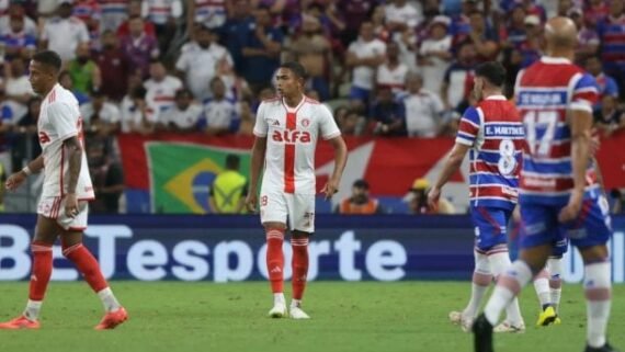 Luis Otávio passou a ganhar mais minutagem no profissional do Internacional nesta última temporada, sob o comando de Roger Machado (foto: Foto: Ricardo Duarte/Internacional)