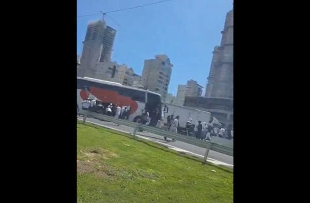 Organizada do Santos ataca a do Internacional em rodovia (foto: Foto: Reprodução de Video/X)