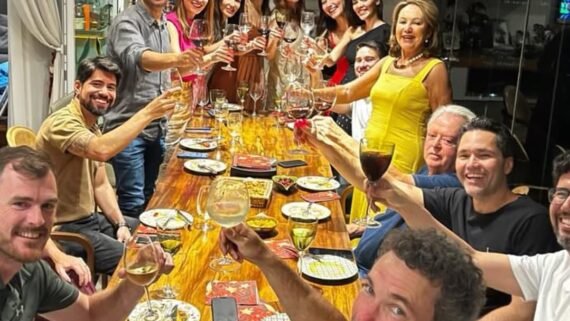 Jamie Murray e Bruno Soares passaram Natal juntos em BH (foto: Reprodução)