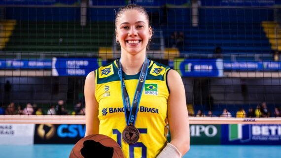 Maria Clara Andrade, jogadora de vôlei (foto: Reprodução/Arquivo pessoal)