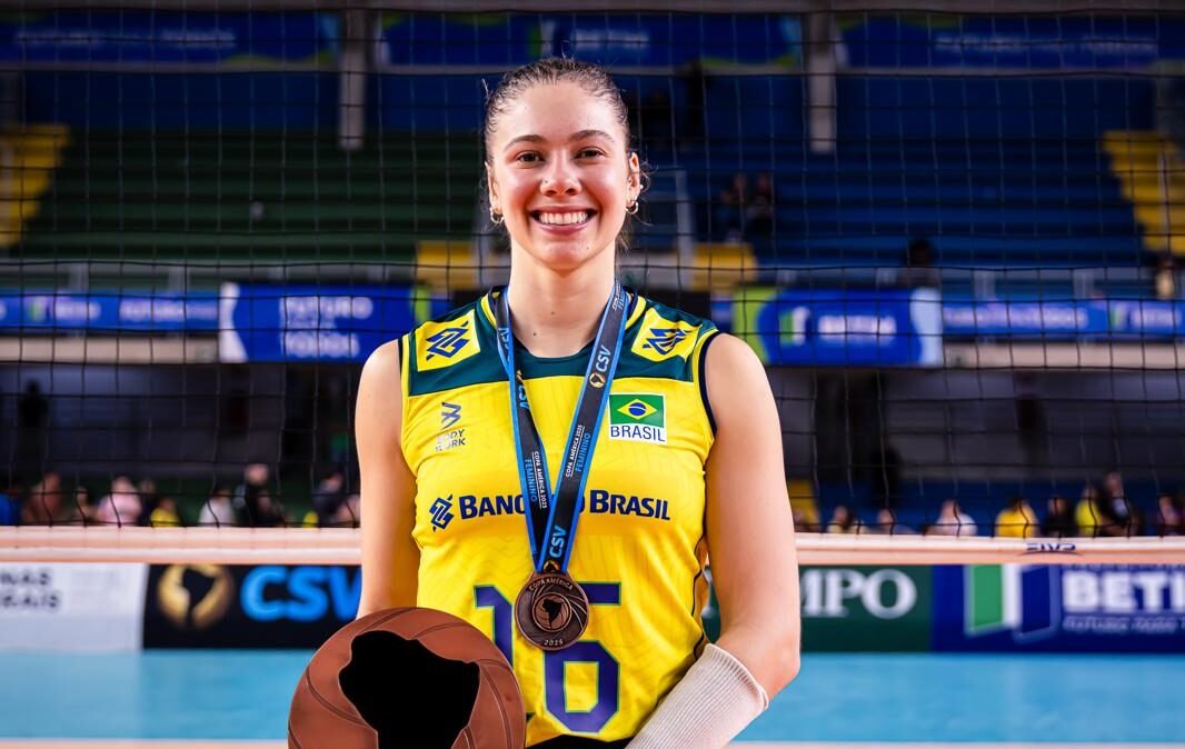 Maria Clara Andrade, jogadora de vôlei (foto: Reprodução/Arquivo pessoal)