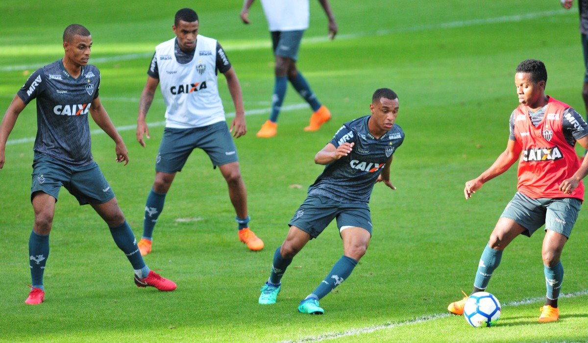 Leandrinho em treino na Cidade do Galo (foto: Gladyston Rodrigues/EM/D.A Press.)