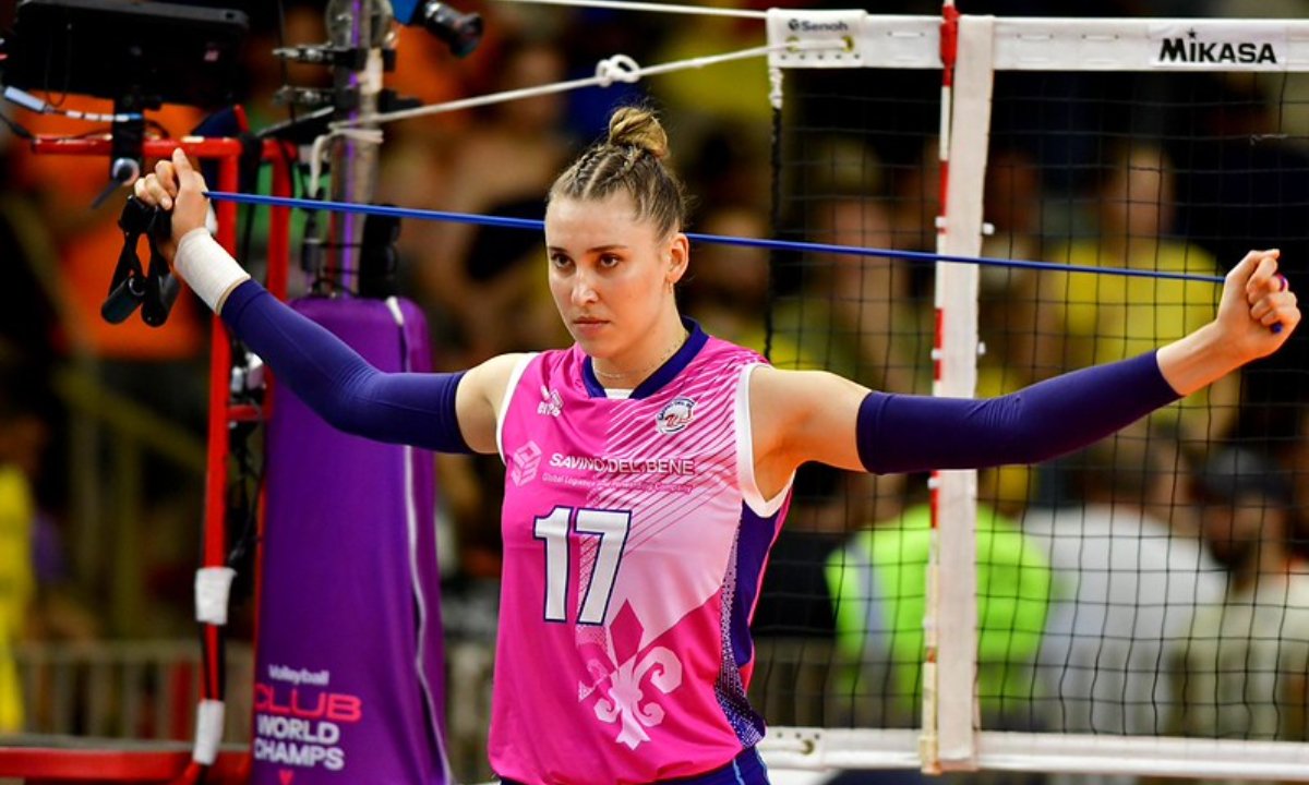 Antropova foi eleita a melhor jogadora do Mundial de Clubes de Vôlei (foto: Ju Pastoriza/Fotojump)