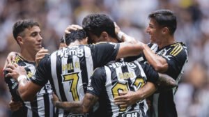 Jogadores do Atlético comemoram gol na Arena MRV - Crédito: 