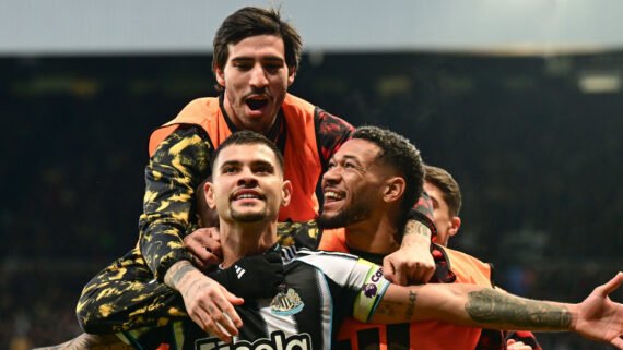 Bruno Guimarães fez gol olímpico (foto: Divulgação/Newcastle)