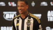 Caio Paulista foi apresentado pelo Atlético em 21 de fevereiro de 2025 (foto: Alexandre Guzanshe/EM/D.A. Press)