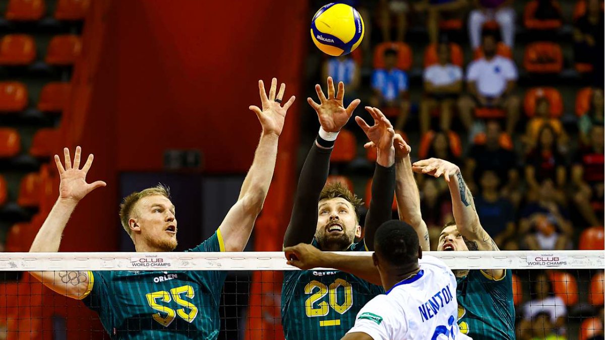 Campinas e Warta Zawierce em ação no Mundial de Clubes Masculino de Vôlei (foto: Divulgação/FIVB)