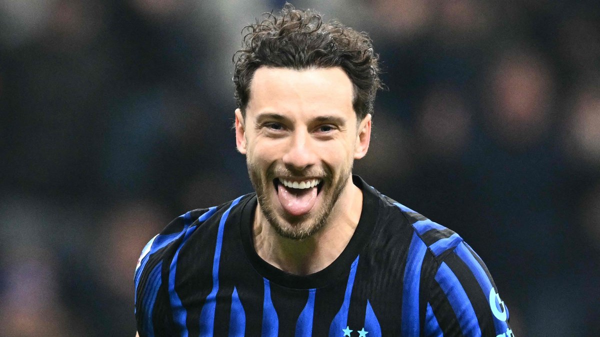 Carlos Augusto, lateral da Inter de Milão - (foto: Stefano RELLANDINI / AFP)