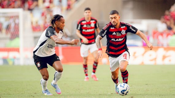 Lance do jogo entre Flamengo e Corinthians em abril de 2025 (foto: Adriano Fontes/Flamengo - 27/4/2025)
