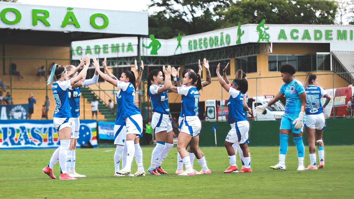 Cruzeiro fechou a temporada 2025 com o título do Campeonato Mineiro Feminino (foto: Gustavo Martins/Cruzeiro)