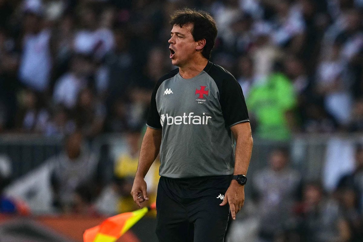 Fernando Diniz, técnico do Vasco, na final da Copa do Brasil (foto: Pablo PORCIUNCULA / AFP)