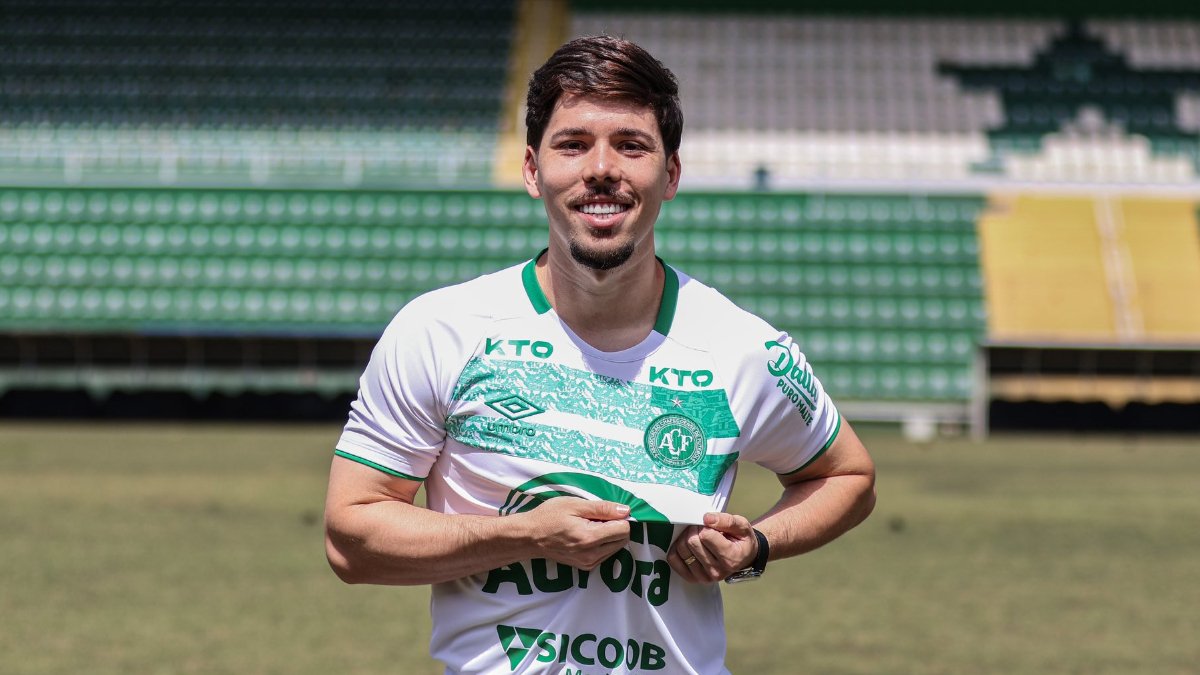 Eduardo Person, novo jogador do América (foto: Divulgação/Chapecoense - 8/1/2025)
