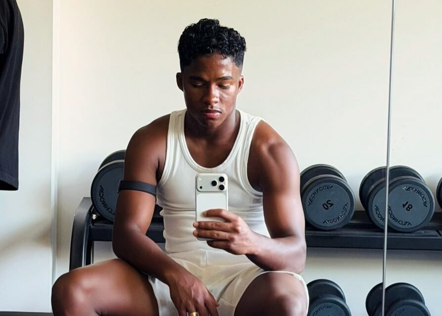 Endrick na academia (foto: Reprodução/Instagram)