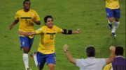Henrique Almeida comemora gol pela Seleção Brasileira Sub-20 no Mundial de 2011 (foto: Divulgação/FIFA)