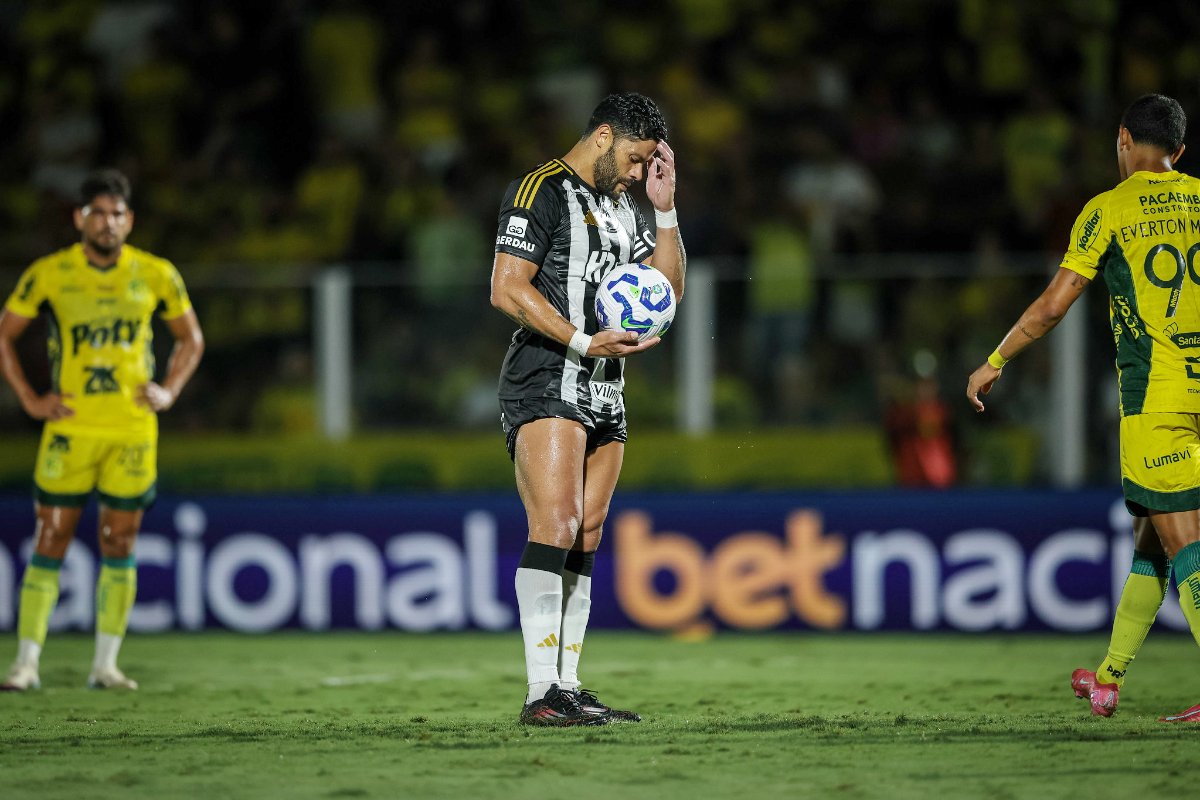 Hulk na marca do pênalti em duelo entre Atlético e Mirassol pelo Brasileiro (foto: Pedro Souza/Atlético)