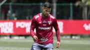 Mailton durante treino do São Paulo (foto: Erico Leonan / São Paulo FC)