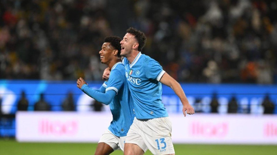 Napoli conquistou a Supercopa da Itália na última segunda-feira (22/12) (foto: Napoli/Divulgação)