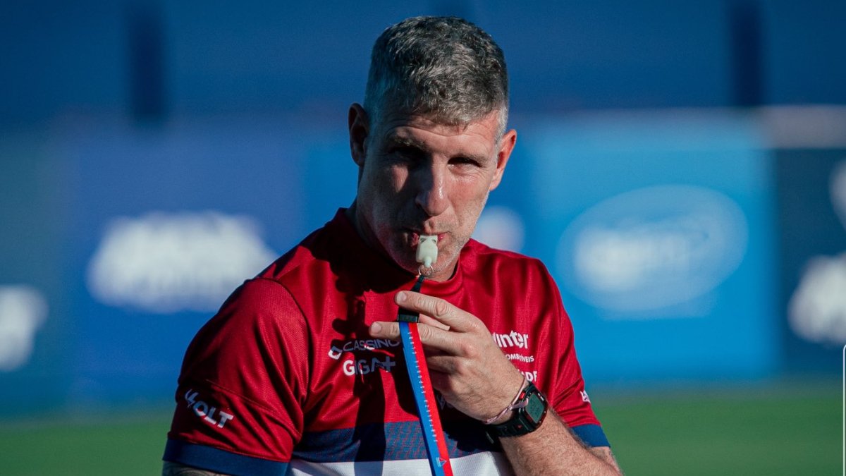 Martín Palermo não é mais treinador do Fortaleza (foto: Mateus Lotif/FEC)
