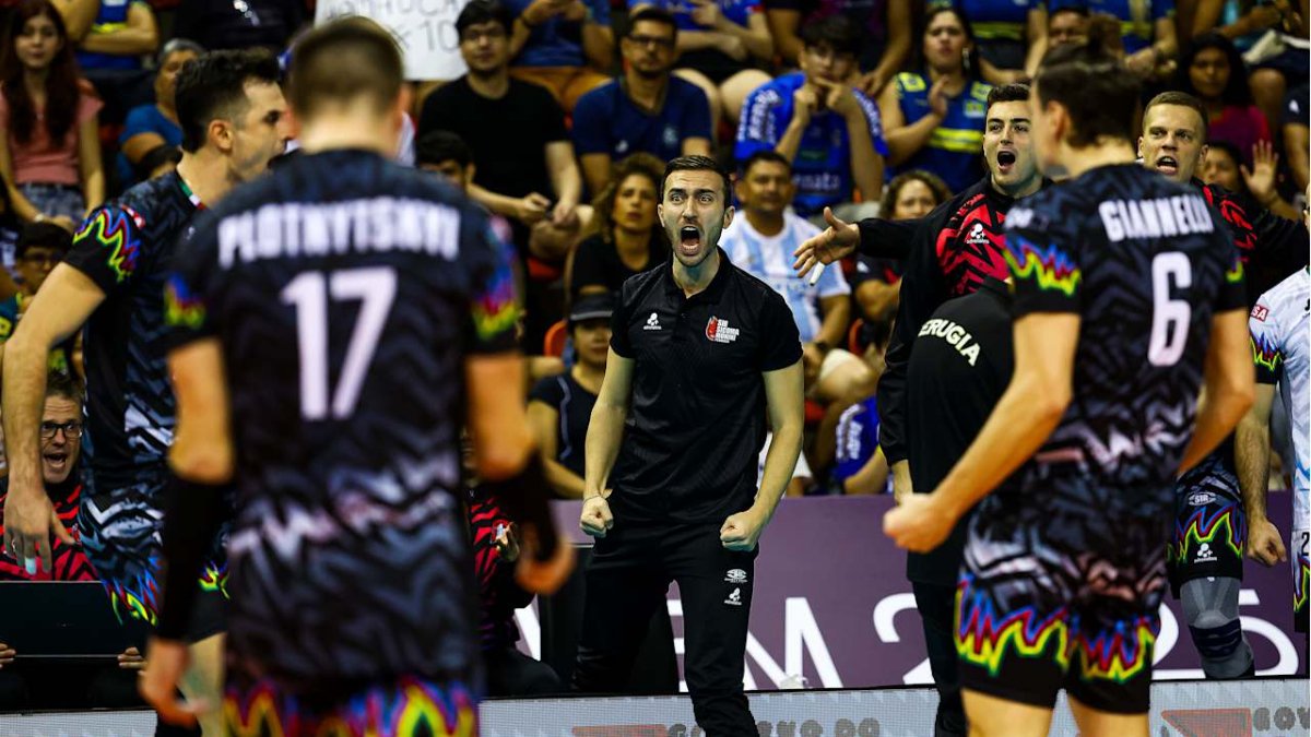 Perugia foi o campeão do Mundial de Clubes Masculino de Vôlei de 2025 (foto: Divulgação/FIVB)