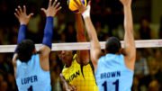 Morgahn Fingall em ação pelo Praia Clube contra o Orlando Valkyries, pelo Mundial de Clubes Feminino de Vôlei (foto: Fotojump)