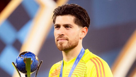 Rossi, goleiro do Flamengo (foto: Adriano Fontes/Flamengo)