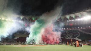 Torcedores do Fluminense no Maracanã em jogo contra o Vasco (foto: Marcelo Gonçalves/Fluminense)
