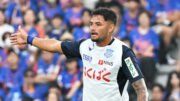 Val Soares em atuação pelo Ventforet Kofu, da Segunda Divisão do Japão (foto: Divulgação)