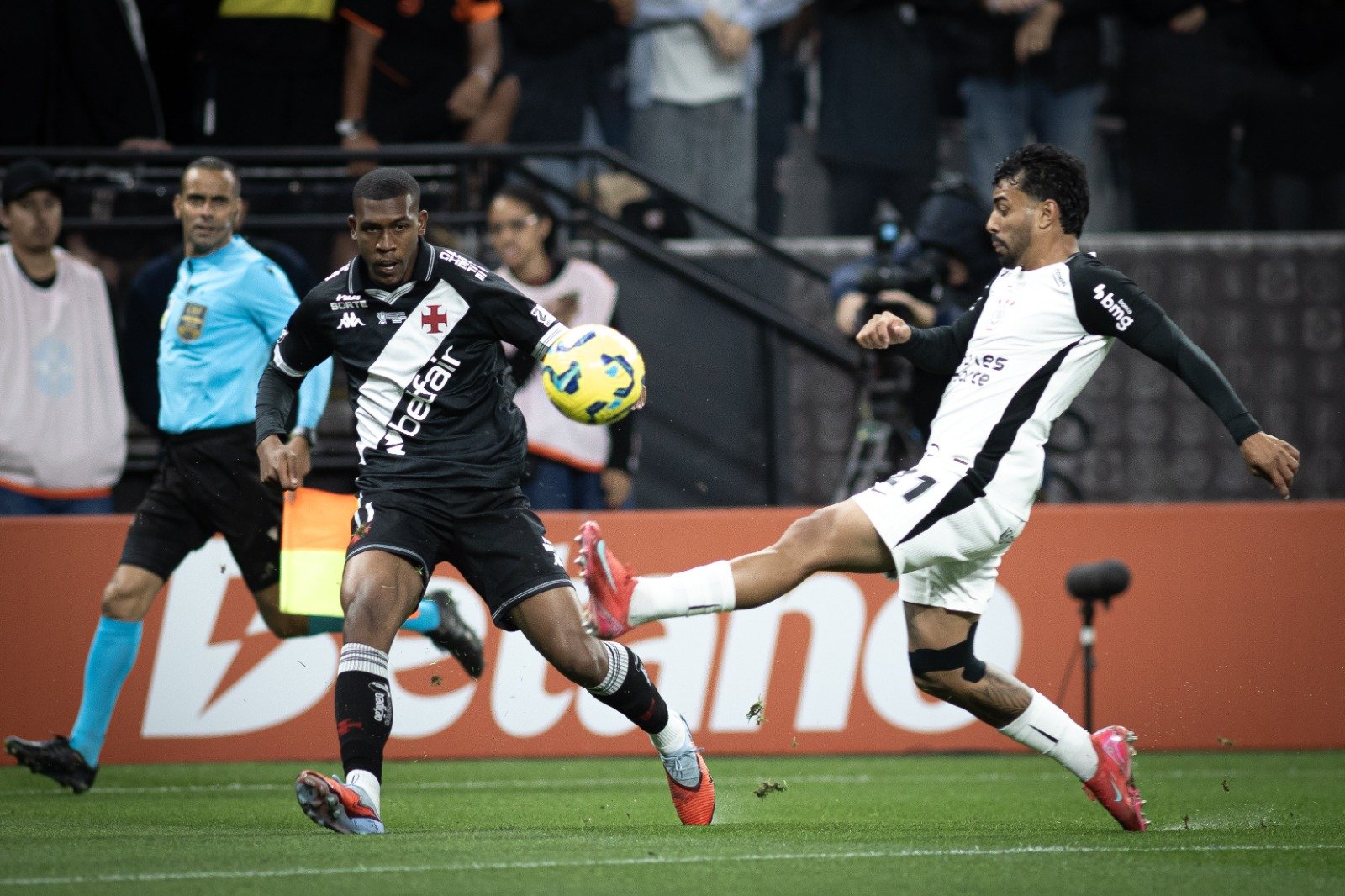 Empate sem gols na ida deixou final em aberto (foto: Matheus Lima/Vasco)