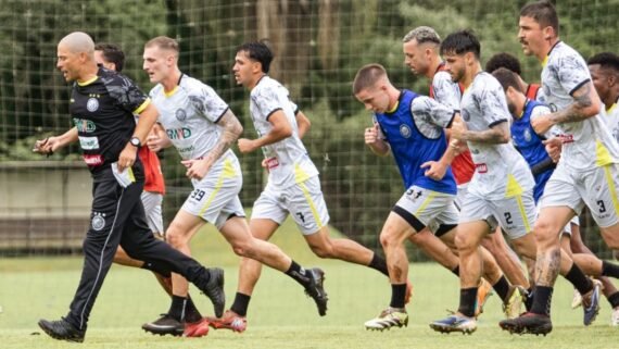 Alex, do Operário (foto: Victória Sellares / OFEC)