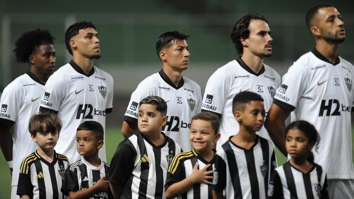 Preciado, Ruan, Alan Franco, Igor Gomes e Vitor Hugo pelo Atlético (foto: Alexandre Guzanshe/EM/D.A. Press)