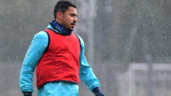 André Anderson ao jogar futebol (foto: Divulgação/André Anderson)