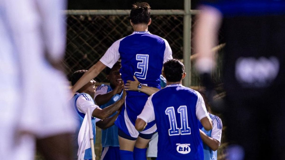 Jogadores do Cruzeiro na Copinha (foto: Igor Garcia/Cruzeiro)