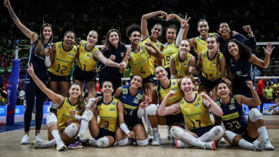 Jogadoras da Seleção Brasileira Feminina de Vôlei na VNL no Rio de Janeiro (foto: Divulgação FIVB)