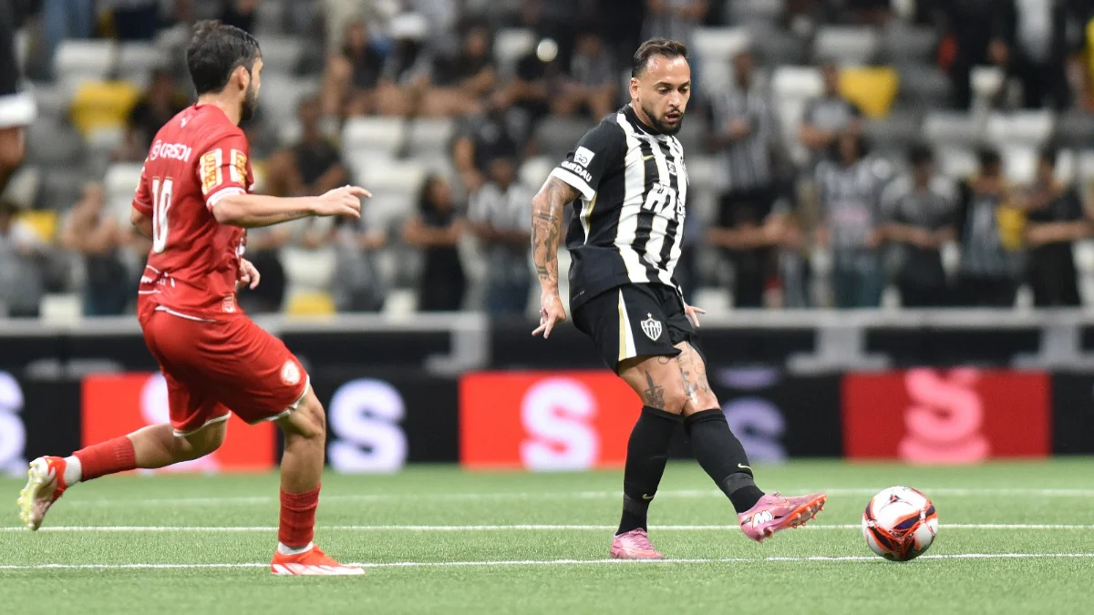 Maycon, volante do Atlético - (foto: Ramon Lisboa/EM/D.A Press)