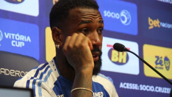 Gerson, meio-campista do Cruzeiro (foto: Jair Amaral/EM/DA Press)