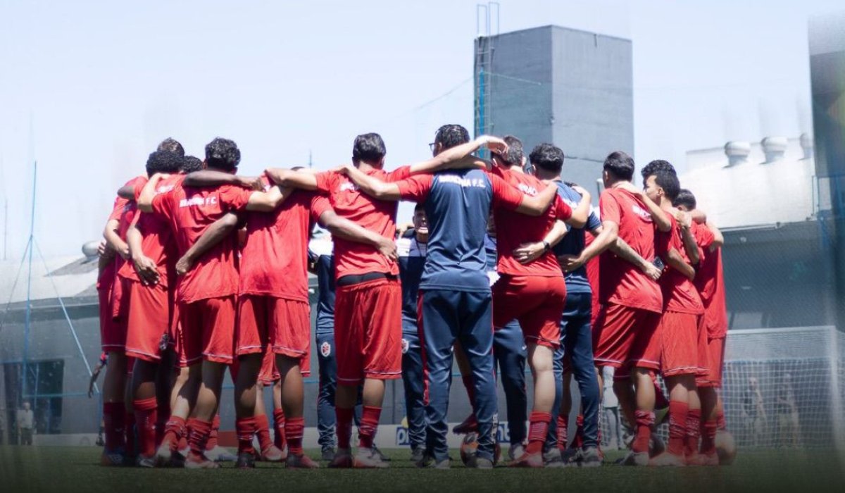 Equipe do Ibrachina reunida (foto: Divulgação/Ibrachina)