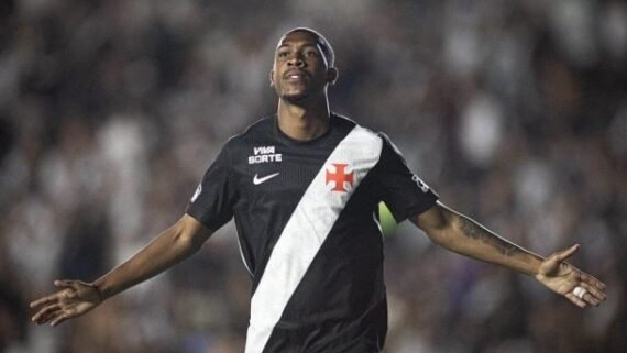 Em negociações com o Bournemouth, Rayan é desfalque do Vasco contra o Flamengo (foto: Foto: Matheus Lima/Vasco)