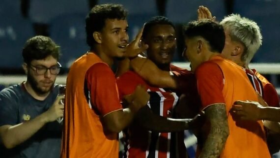 São Paulo (foto: Miguel Schincariol / São Paulo FC)