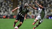 Mateus Iseppe, meia-atacante formado na base do Atlético, em ação contra o Betim (foto: Leandro Couri/EM/D.A. Press)