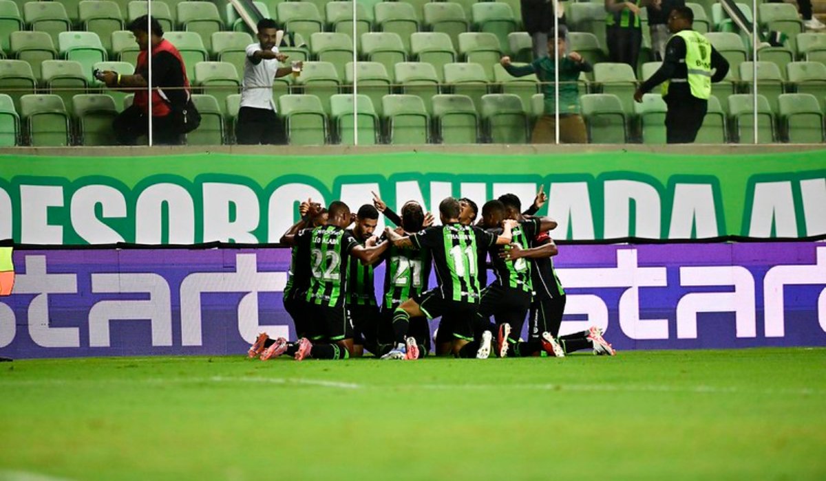 América em jogo do Campeonato Mineiro (foto: Mourão Panda/América)