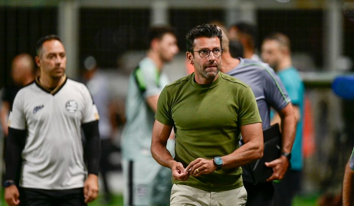 Alberto Valentim, técnico do América (foto: Mourão Panda/América)