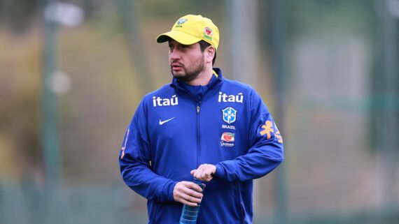 Arthur Elias, técnico da Seleção (foto: Lívia Villas Boas/ CBF)