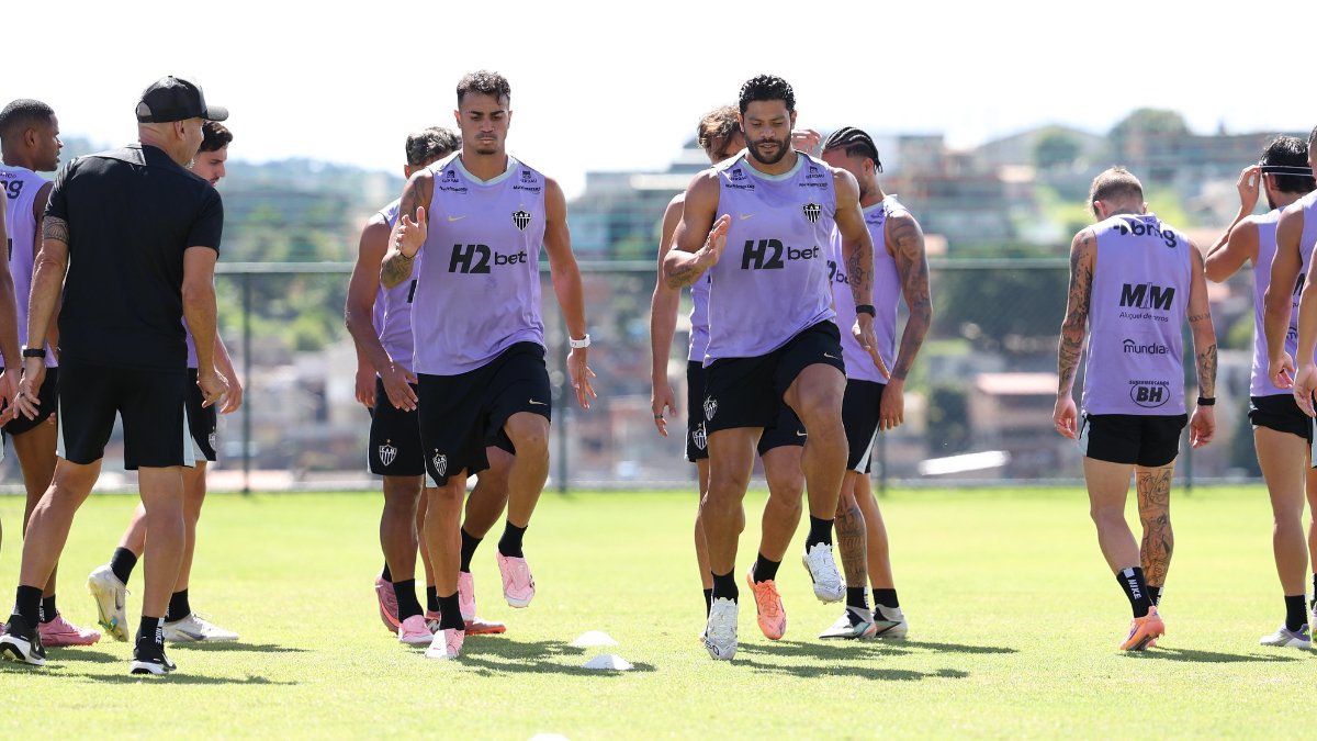 Jogadores do Atlético durante treino na Cidade do Galo (foto: Pedro Souza/Atlético)