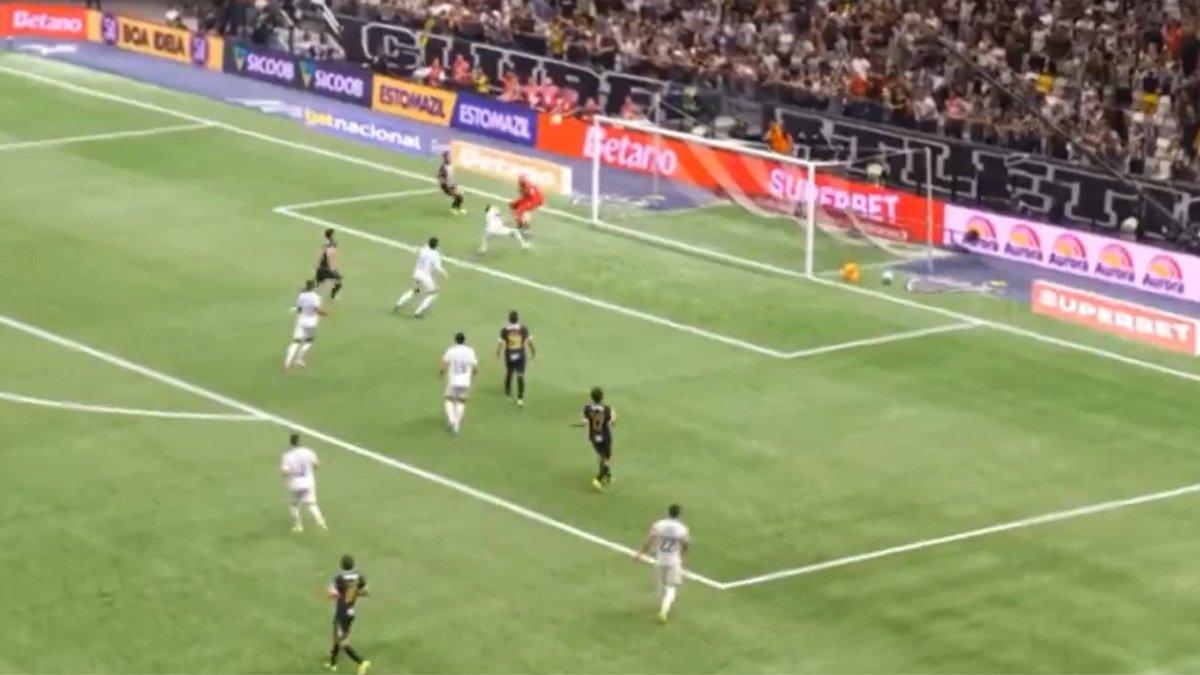 Khellven fez gol contra em Atlético x Palmeiras (foto: Reprodução/Premiere)